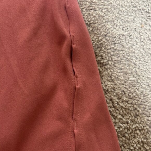 LULULEMON legging sale - Picture 2 of 3